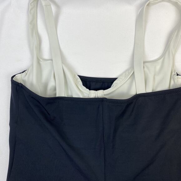 Reformation Black and White One Piece Swimsuit - Picture 5 of 10